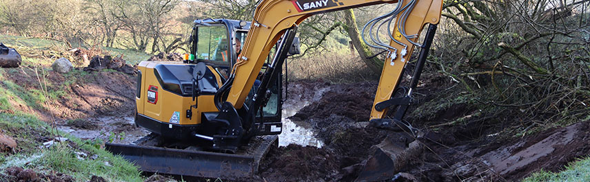 Mini-Ditching-Bucket-In-Action