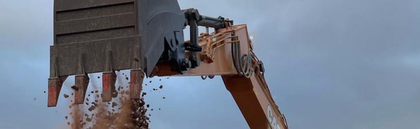 Trench-Bucket-In-Action