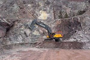 Project: Repurposing an EC750 Bucket for Wainwright Aggregates